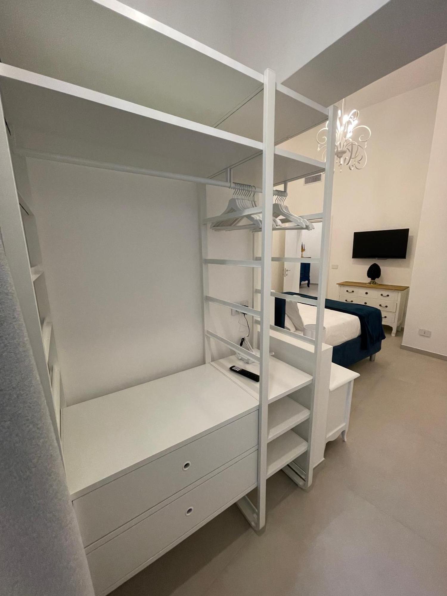 Ferienwohnung Palazzo Boccapianola Bari Exterior foto